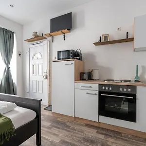 https://hm-sleek-studio-by-city-center.vienna-besthotels.com