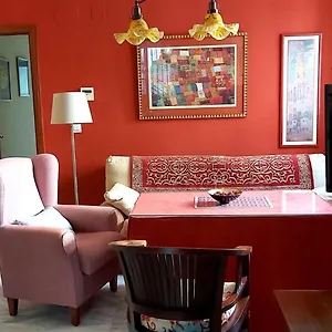 https://junto-a-la-calle-betis-el-corazn-de-triana.es-andalucia.com